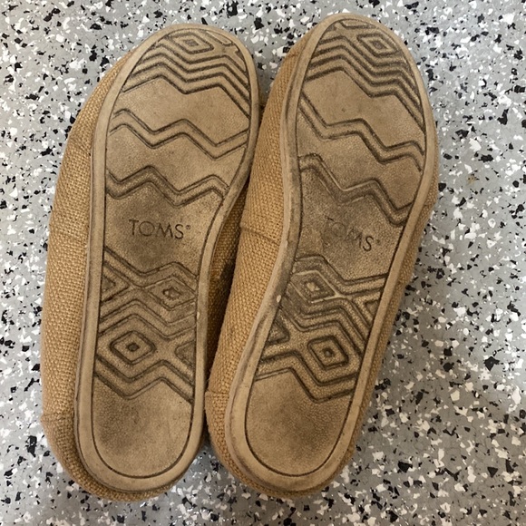 Worn three times. Toms size 12 - Picture 3 of 5